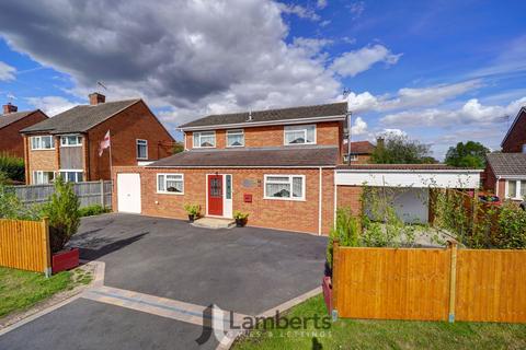 5 bedroom detached house for sale, Bromsgrove Road, Studley, B80