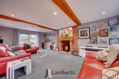 undefined, Hanbury Chase, Hanbury Road, Hanbury, Bromsgrove