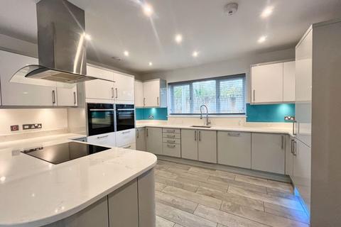 3 bedroom detached bungalow for sale, Tennant Grove, Neath, SA10 6ES