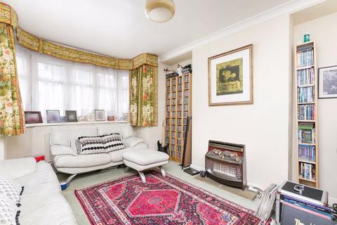 3 bedroom semi-detached house for sale, Yew Tree Walk, Purley