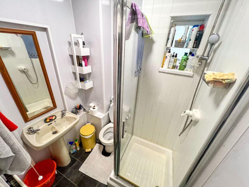 4 Clifton Terrace,