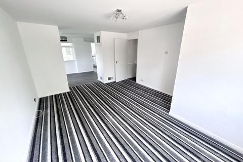 3 bedroom semi-detached house for sale, The Green, Cowes