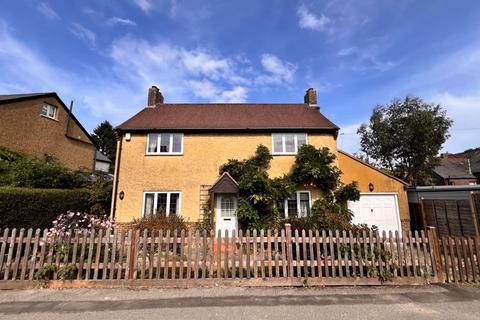 undefined, Walton on the Hill