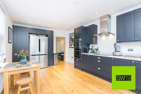 32 University Road, London, SW19 2BX