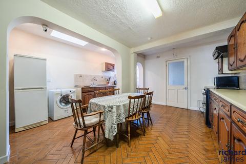 undefined, Beatrice Street, Gorse Hill, Swindon, SN2