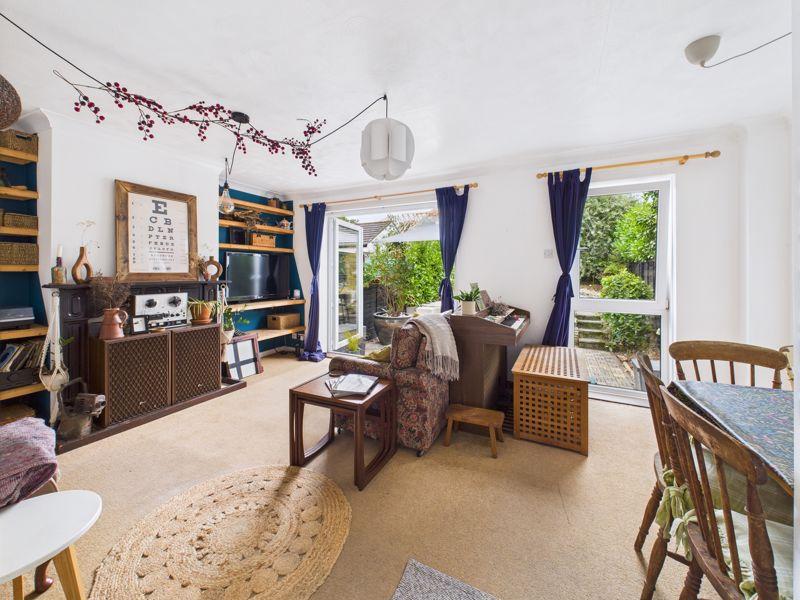 Living room/diner