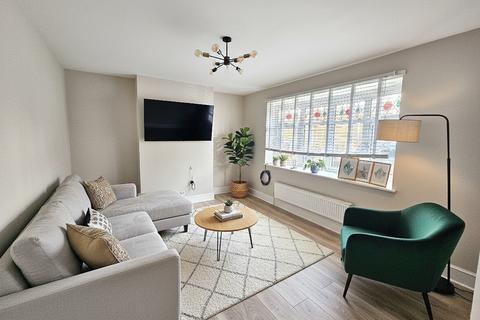 3 bedroom terraced house for sale, Eastbourne BN21