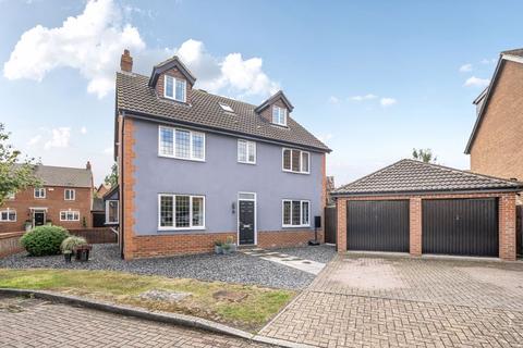 6 bedroom detached house for sale, Summerfield Drive, Bedford MK43