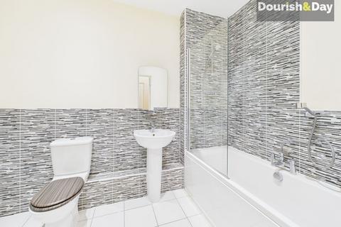 2 bedroom apartment for sale, St. Georges Parkway, Stafford ST16