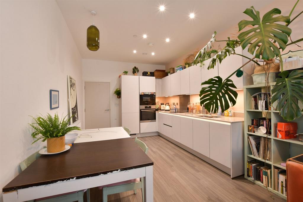 Lounge/Kitchen/ Dining Room