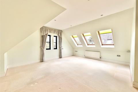 2 bedroom penthouse for sale, Moss Lane, Cheshire M33