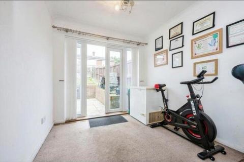 3 bedroom semi-detached house for sale, Redgrave Gardens, Bramingham, Luton, Bedfordshire, LU3 3QN