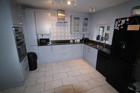 2 bedroom semi-detached house for sale, Bletchley, Milton Keynes MK2