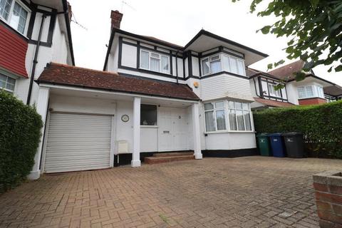 4 bedroom link detached house for sale, Edgware HA8