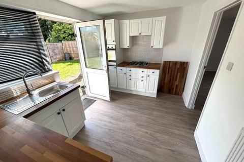 15 Wimborne Close, Northampton, NN3 5EF