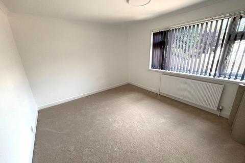 15 Wimborne Close, Northampton, NN3 5EF