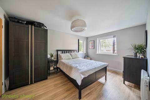 2 bedroom apartment for sale, Manning Gardens, Croydon, CR0