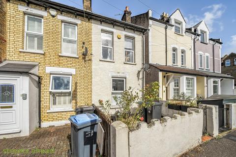 2 Cresswell Road, London, SE25 4LR