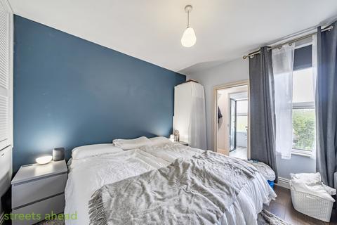 2 Cresswell Road, London, SE25 4LR