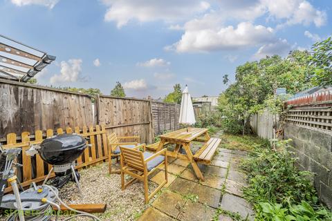 2 Cresswell Road, London, SE25 4LR