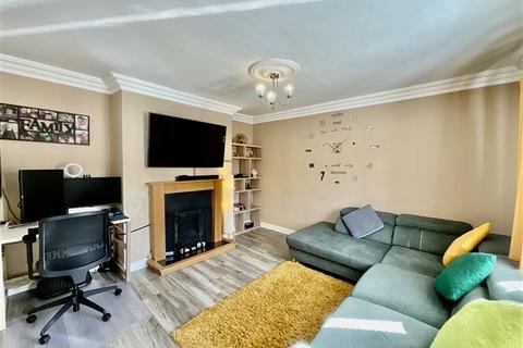 3 bedroom semi-detached house for sale, Smelter Wood Drive, Sheffield, Sheffield, S13 8RJ