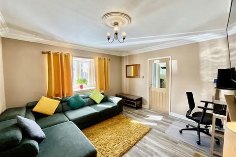 3 bedroom semi-detached house for sale, Smelter Wood Drive, Sheffield, Sheffield, S13 8RJ