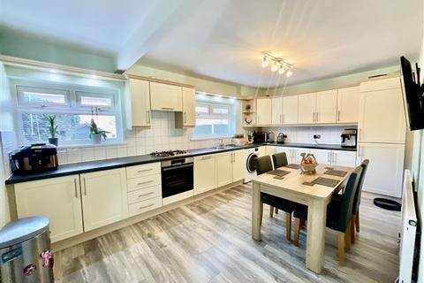 3 bedroom semi-detached house for sale, Smelter Wood Drive, Sheffield, Sheffield, S13 8RJ