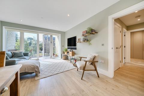 2 bedroom apartment for sale, Lee Terrace, London