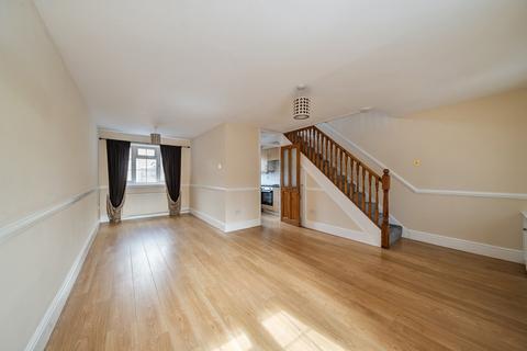 4 Narborough Close, Uxbridge, UB10 8TN