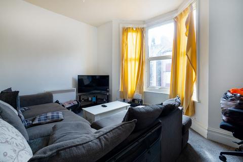 2 bedroom flat for sale, Albert Road, Ramsgate CT11