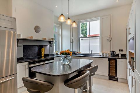 4 bedroom semi-detached house for sale, Exeter Road, Dawlish, Devon