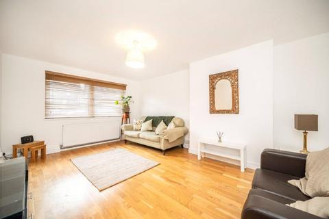 undefined, Smythe Street, Poplar, London, E14