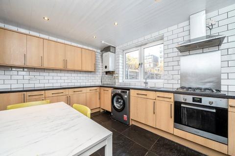 undefined, Smythe Street, Poplar, London, E14