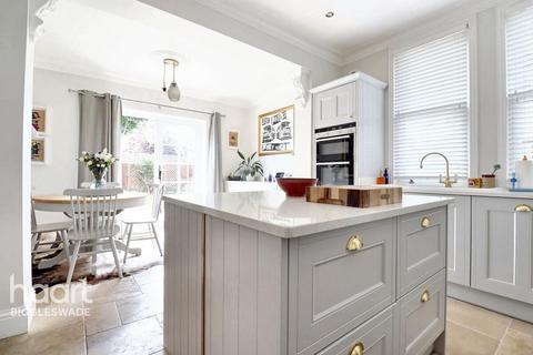 4 bedroom detached house for sale, Bedford Road, Sandy