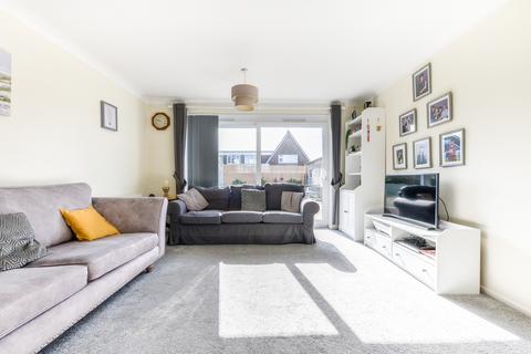 4 Cornwallis Close, Eastbourne, BN23 6AU