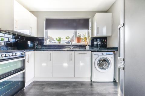 4 Cornwallis Close, Eastbourne, BN23 6AU
