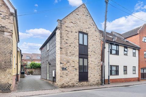 2 bedroom detached house for sale, Upper King Street, Royston SG8