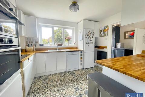 undefined, Grove Road, Sonning Common Reading RG4