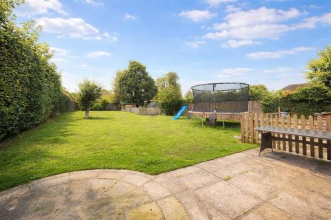 undefined, Grove Road, Reading RG4