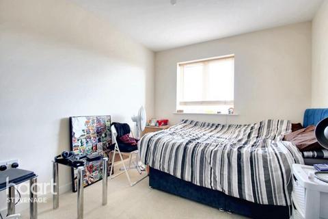 undefined, Admiral Drive, Stevenage