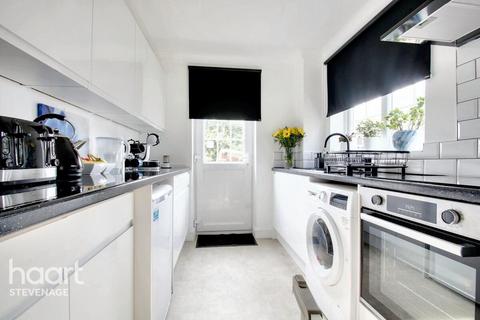 2 bedroom end of terrace house for sale, Fallowfield, Stevenage