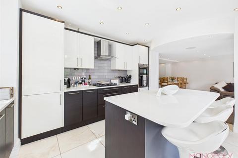 3 bedroom detached house for sale, Bottom Road, Summerhill, Wrexham