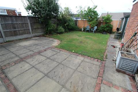10 Avon Close, Rochford, SS4 3AB