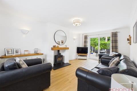 4 bedroom link detached house for sale, Millbrook, Ruabon, Wrexham