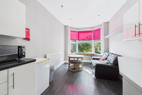 undefined, Ashburnham Road, Abington, NN1 4RB