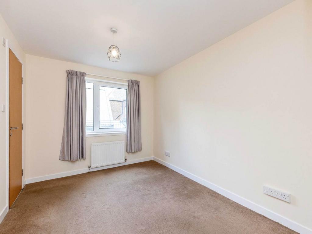 151-1 Lower Granton Roa