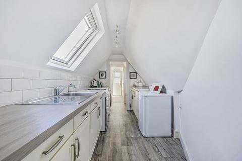 undefined, Richmond Road, Kingston Upon Thames KT2