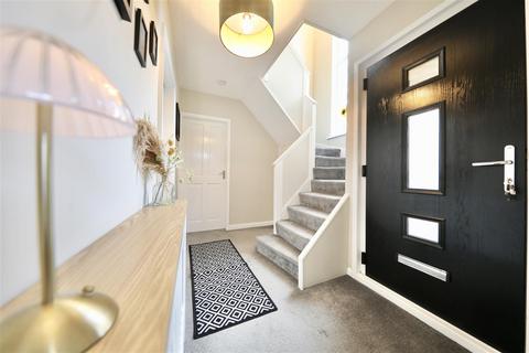 1 Birkdale Close, Kirk Ella, Hull, HU10 7US