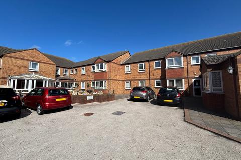 2 bedroom apartment for sale, Sandpiper Court, Cleveleys FY5