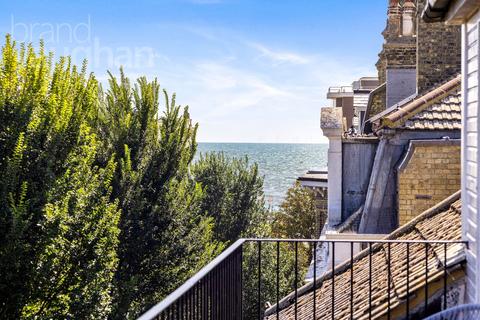 1 bedroom flat for sale, First Avenue, Hove, BN3